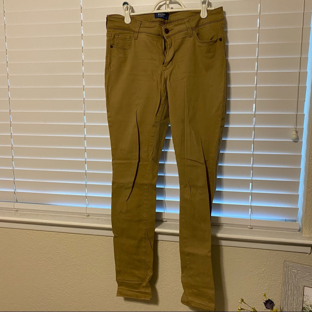 Old Navy Mid-Rise Rockstar Jeans